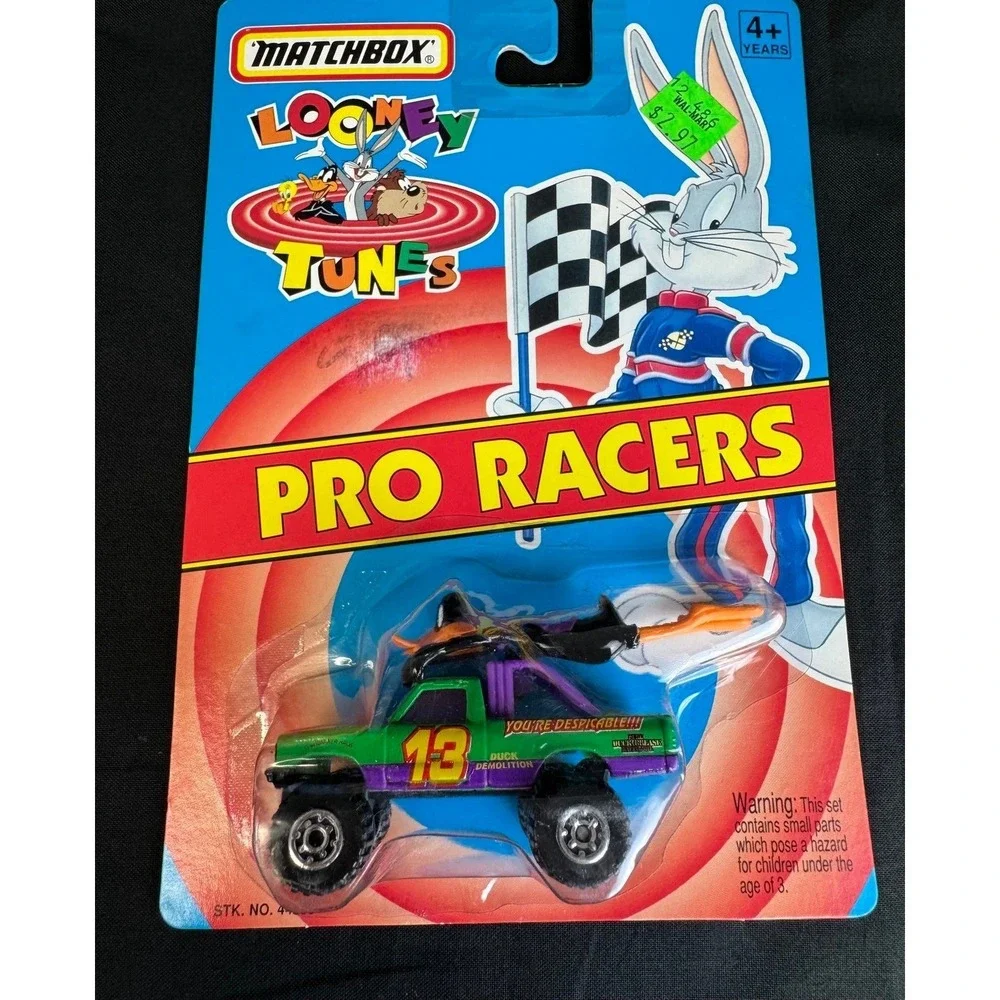 NIP Vintage 1993 Matchbox Looney Tunes Pro Racers Bugs Bunny & Daffy Duck